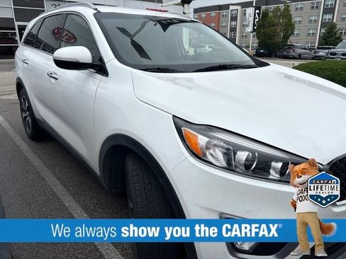 Used 2017 Kia Sorento EX w/ EX V6 Premium Package FWD image 2