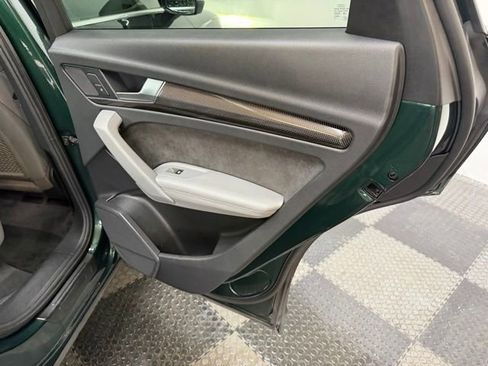 Used 2018 Audi SQ5 Premium Plus w/ S Sport Package AWD/4WD image 42