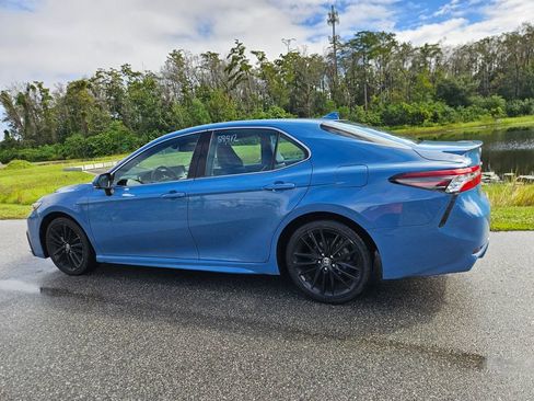 Used 2023 Toyota Camry XSE image 3
