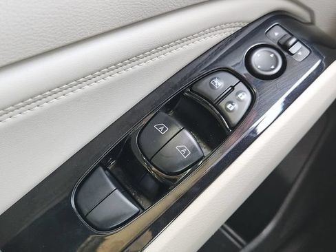 Used 2021 Nissan Altima 2.5 SL FWD image 22
