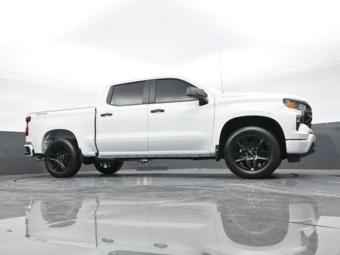 New 2026 Chevrolet Silverado 1500 Custom AWD/4WD image 39