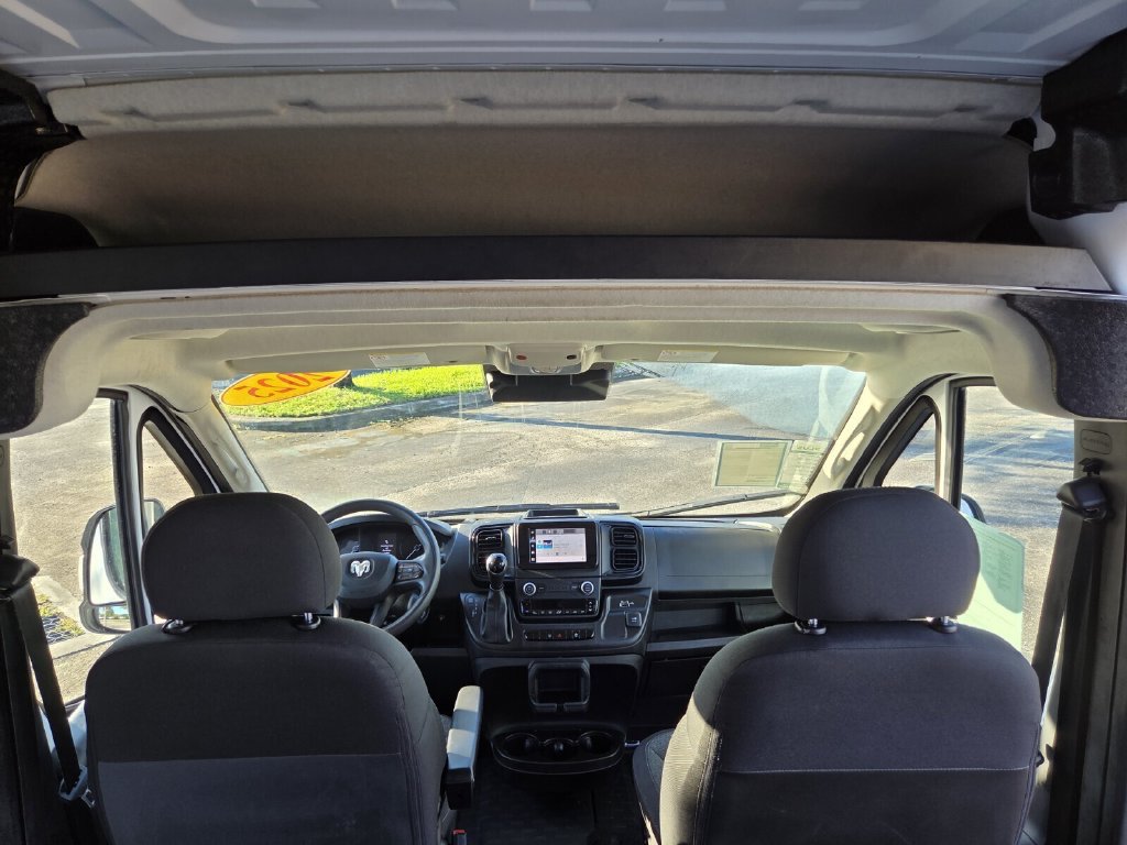 Used 2025 RAM ProMaster 2500 w/ Convenience Group FWD image 33