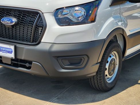 New 2025 Ford Transit 250 148 Medium Roof w/ Load Area Protection Package image 6