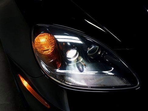 Used 2011 Chevrolet Corvette Grand Sport w/ Preferred Equipment Group image 87