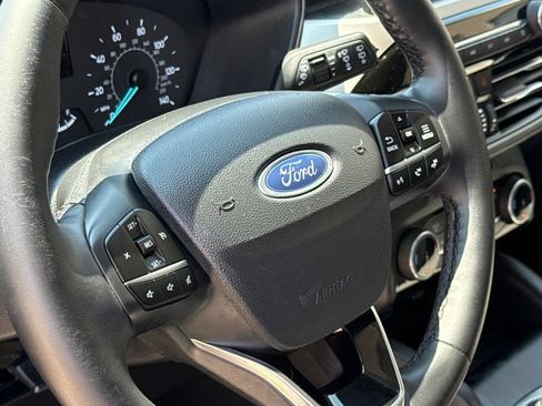 Used 2022 Ford Escape SE w/ Convenience Package FWD image 29