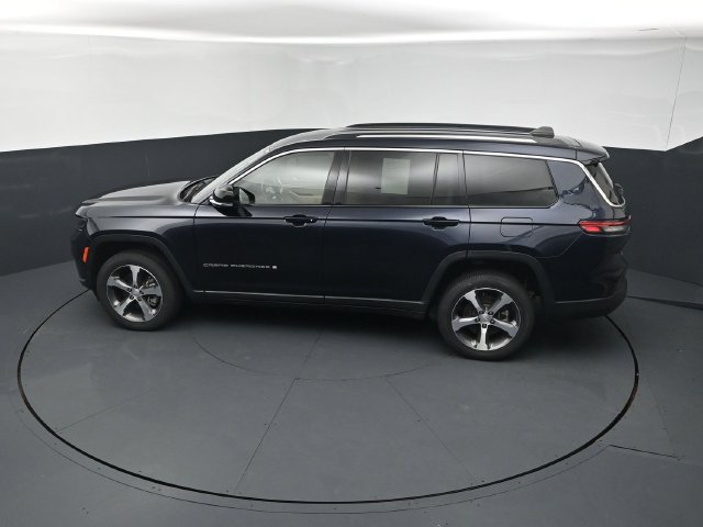 Used 2023 Jeep Grand Cherokee L Limited w/ Luxury Tech Group II AWD/4WD image 15