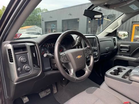 Used 2019 Chevrolet Silverado 1500 LT AWD/4WD image 5