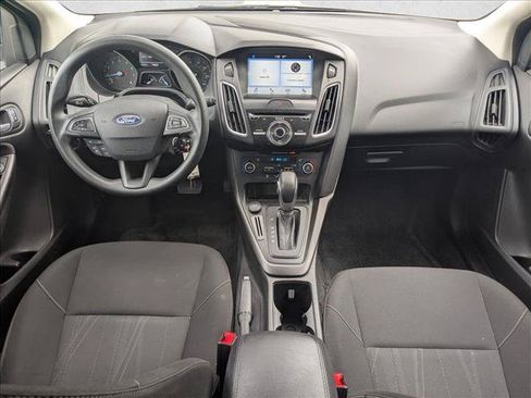 Used 2018 Ford Focus SEL FWD image 16