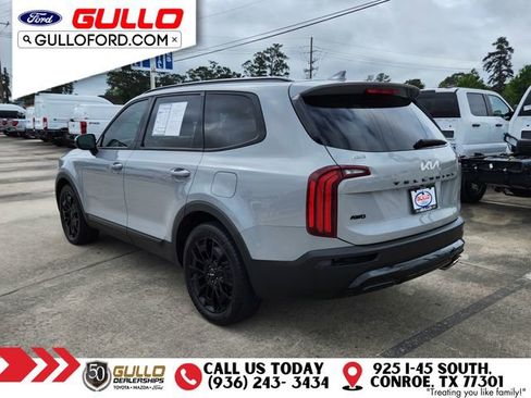 Used 2022 Kia Telluride EX w/ EX Premium Package image 5