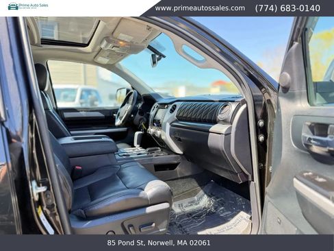 Used 2017 Toyota Tundra Platinum AWD/4WD image 16