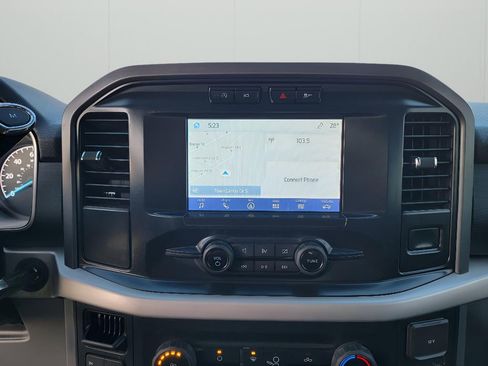 Used 2022 Ford F150 XLT image 21