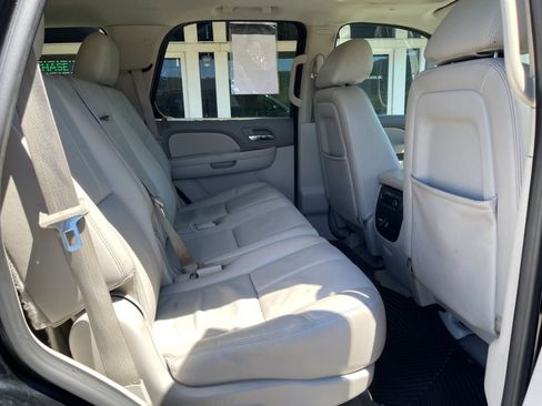 Used 2012 Chevrolet Tahoe LT AWD/4WD image 33