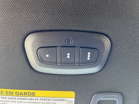 New 2025 Jeep Grand Cherokee L Limited w/ Black Appearance Package image 36