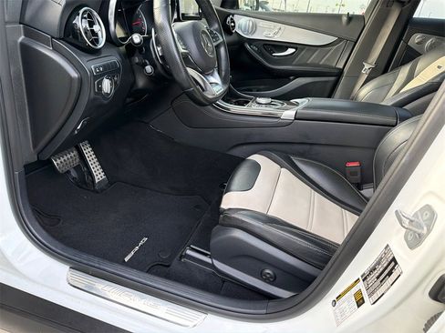 Used 2019 Mercedes-Benz GLC 63 AMG GLC 63 AMG image 9