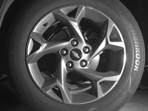 Used 2025 Chevrolet Trax LT image 14