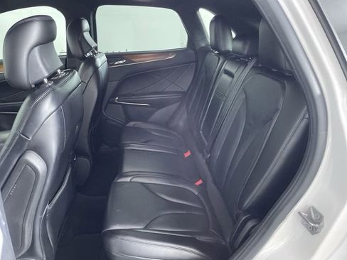 Used 2017 Lincoln MKC Select w/ Select Plus Package image 21