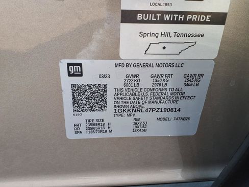 Used 2023 GMC Acadia SLE w/ Driver Convenience Package AWD/4WD image 30