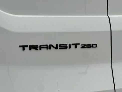 New 2026 Ford Transit 250 148 Medium Roof w/ Load Area Protection Package image 30