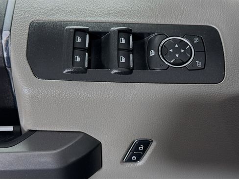 Used 2017 Ford F150 XLT RWD image 21