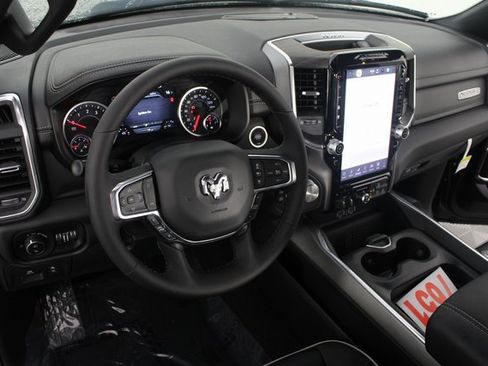 New 2026 RAM 1500 Laramie w/ Trailer Tow Group image 9