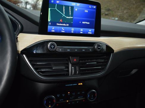 Used 2022 Ford Escape Titanium w/ Titanium Elite Package image 15