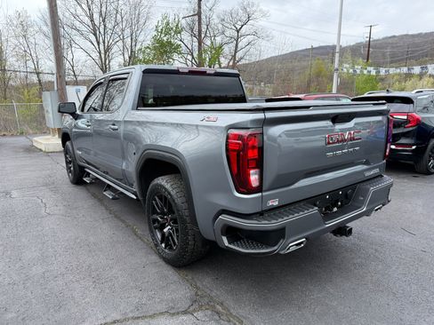 Used 2021 GMC Sierra 1500 Elevation w/ X31 Off-Road Package image 3