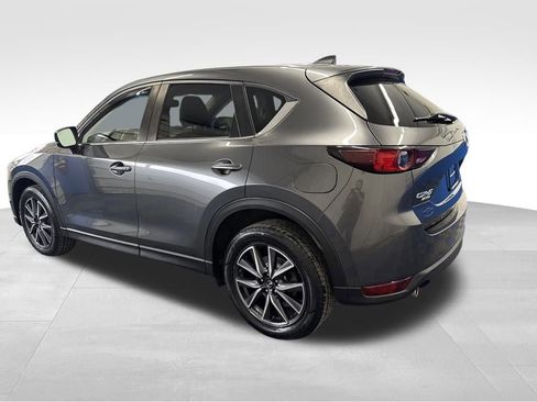 Used 2018 MAZDA CX-5 Touring w/ Preferred Equipment Package image 3