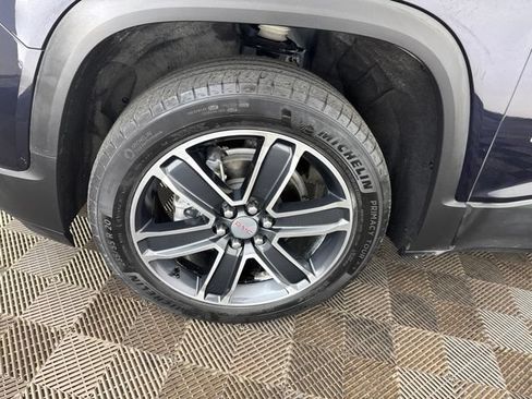 Used 2021 GMC Acadia SLT AWD/4WD image 29