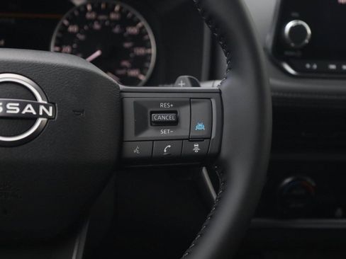 New 2026 Nissan Rogue SV w/ Cold Weather Package AWD/4WD image 9