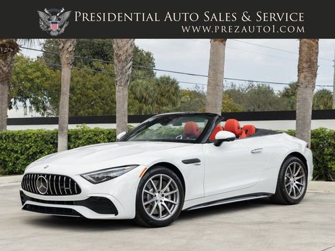 Used 2023 Mercedes-Benz SL 43 AMG image 1