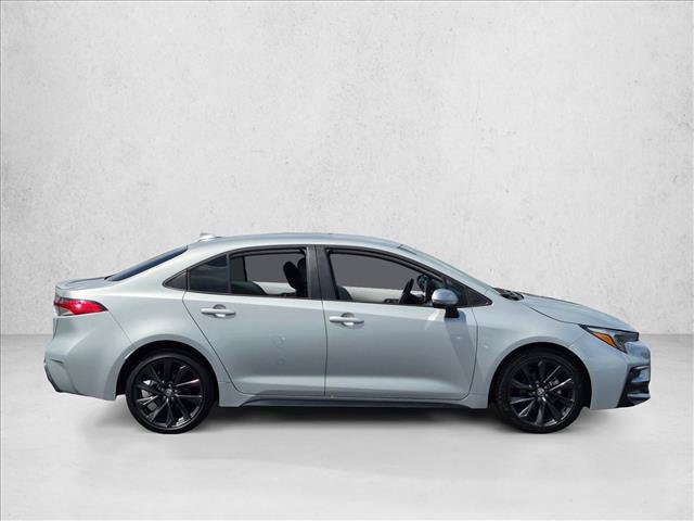 Used 2024 Toyota Corolla SE FWD image 4