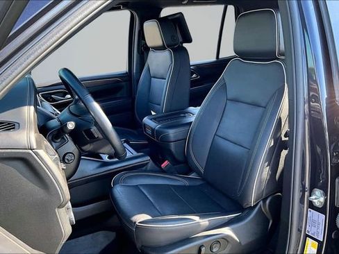 Used 2024 Chevrolet Tahoe Premier w/ Premium Package AWD/4WD image 21