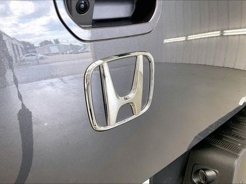 Certified 2023 Honda Ridgeline RTL-E image 32