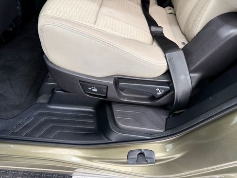 Used 2025 Subaru Ascent Premium AWD/4WD image 20