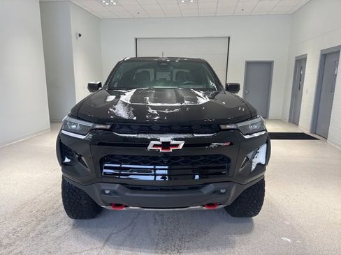 Certified 2023 Chevrolet Colorado ZR2 w/ ZR2 Convenience Package III image 2