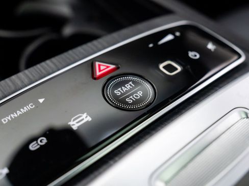 Used 2022 Mercedes-Benz EQS 580 4MATIC Sedan image 22