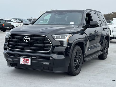 New 2026 Toyota Sequoia Limited w/ Tow Technology Package AWD/4WD image 12