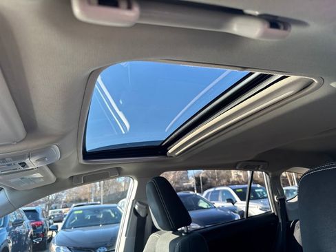 Used 2018 Toyota RAV4 XLE image 15