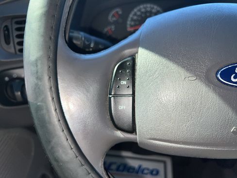 Used 2003 Ford F150 Lariat AWD/4WD image 11