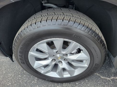 Certified 2022 Chevrolet Silverado 1500 Custom RWD image 37