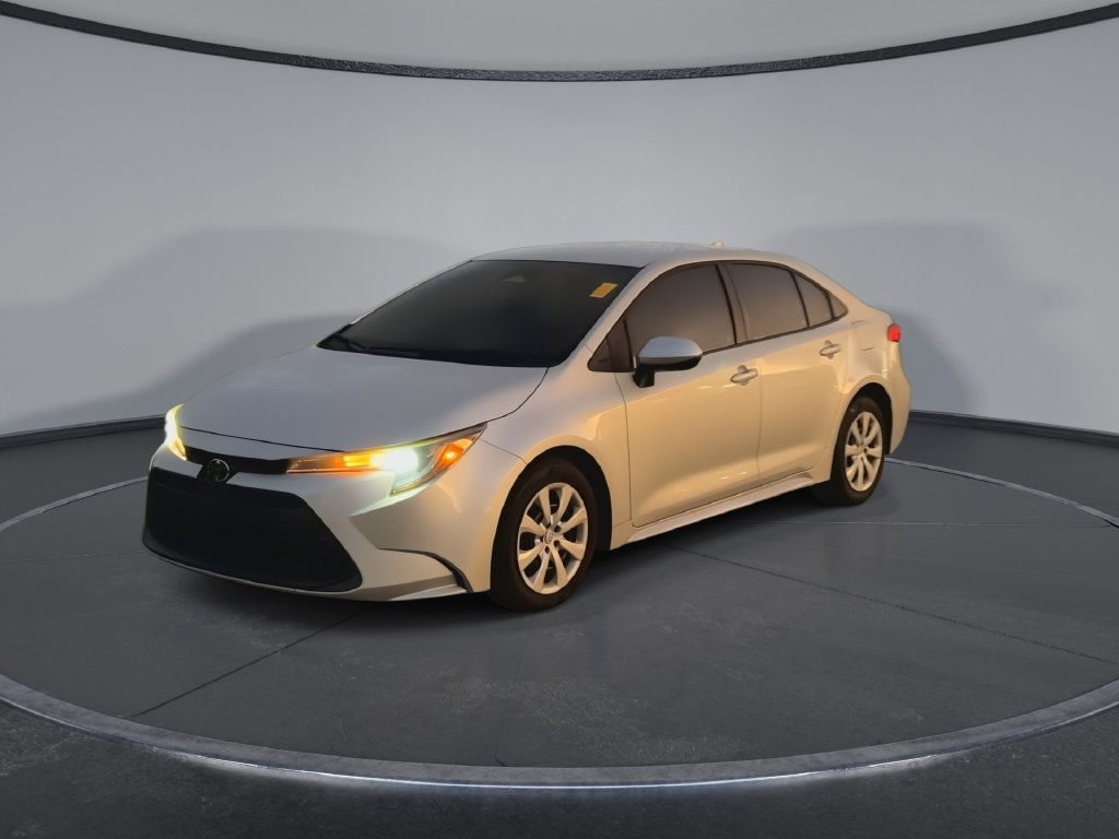 Used 2023 Toyota Corolla LE FWD image 4