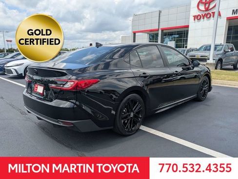 Used 2025 Toyota Camry SE w/ Multimedia Upgrade Package FWD image 4