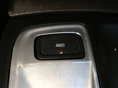 Used 2019 Chevrolet Equinox LT AWD/4WD image 28