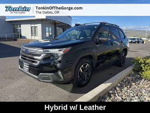 Used 2025 Subaru Forester Limited w/ Popular Package AWD/4WD image 10