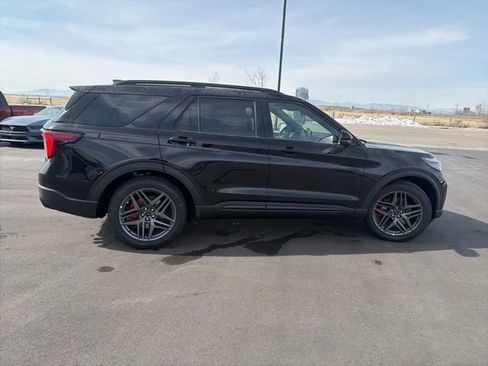 New 2026 Ford Explorer ST w/ Sun And Sound Package image 6