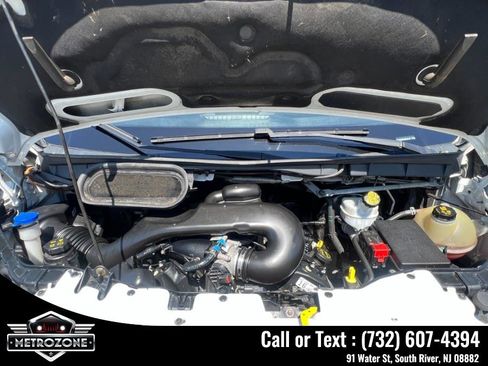 Used 2019 Ford Transit 250 148 High Roof image 34