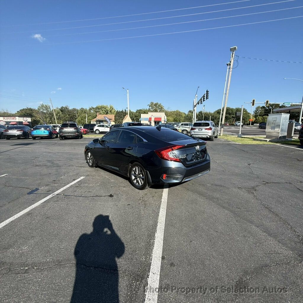 Used 2019 Honda Civic EX image 10