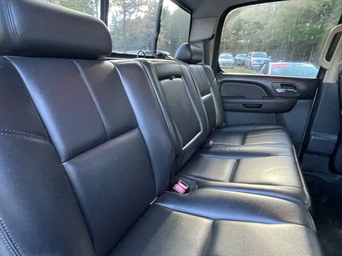 Used 2010 Chevrolet Silverado 1500 LTZ w/ Z71 Appearance Package image 25