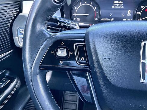 Used 2021 Lincoln Corsair Standard w/ Equipment Group 101A image 24