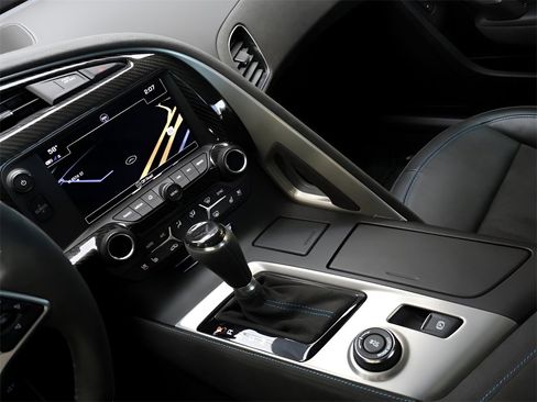 Used 2019 Chevrolet Corvette ZR1 image 17